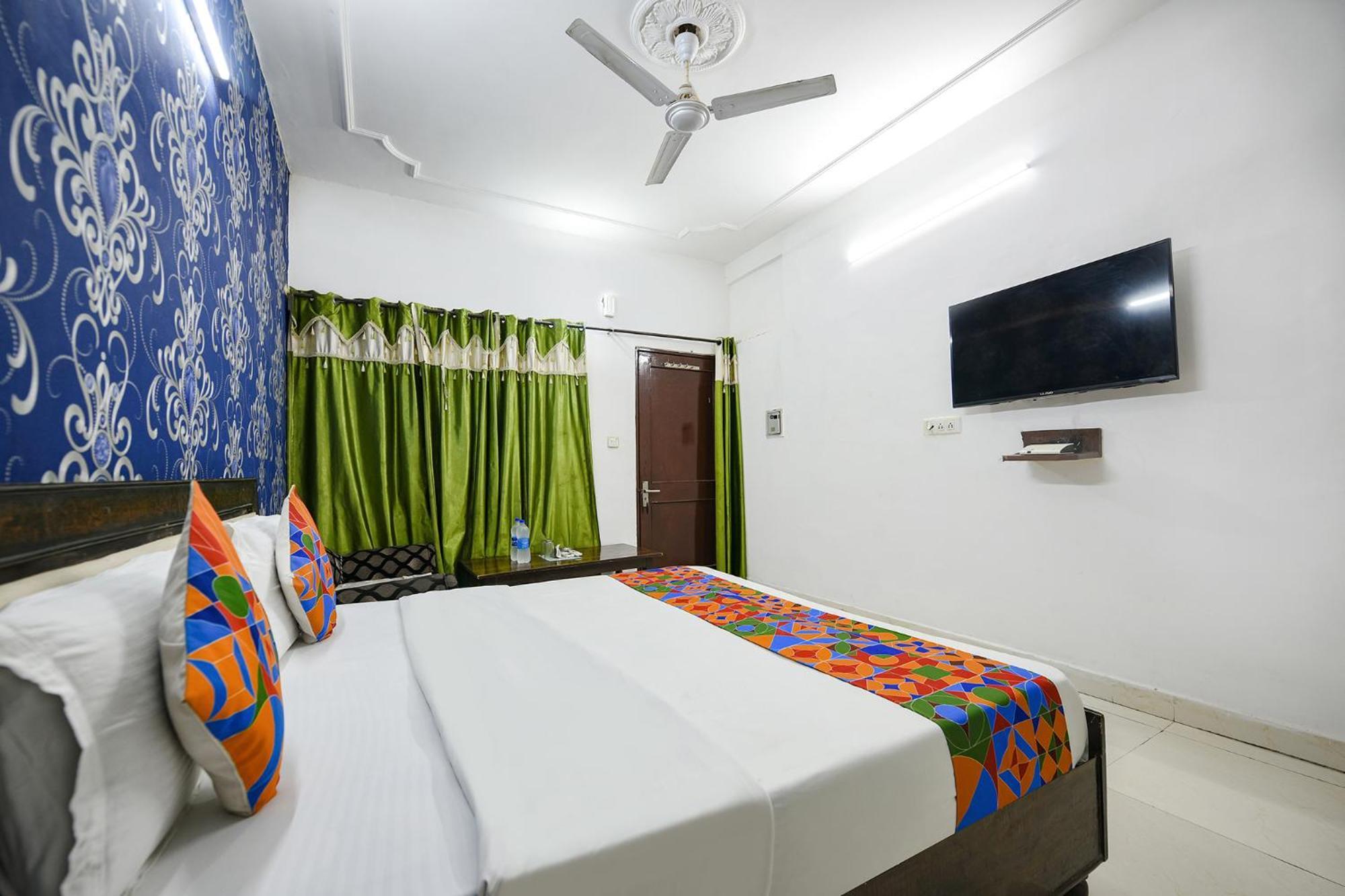 Fabexpress Diamond Sec 45 Hotell Chandīgarh Exteriör bild