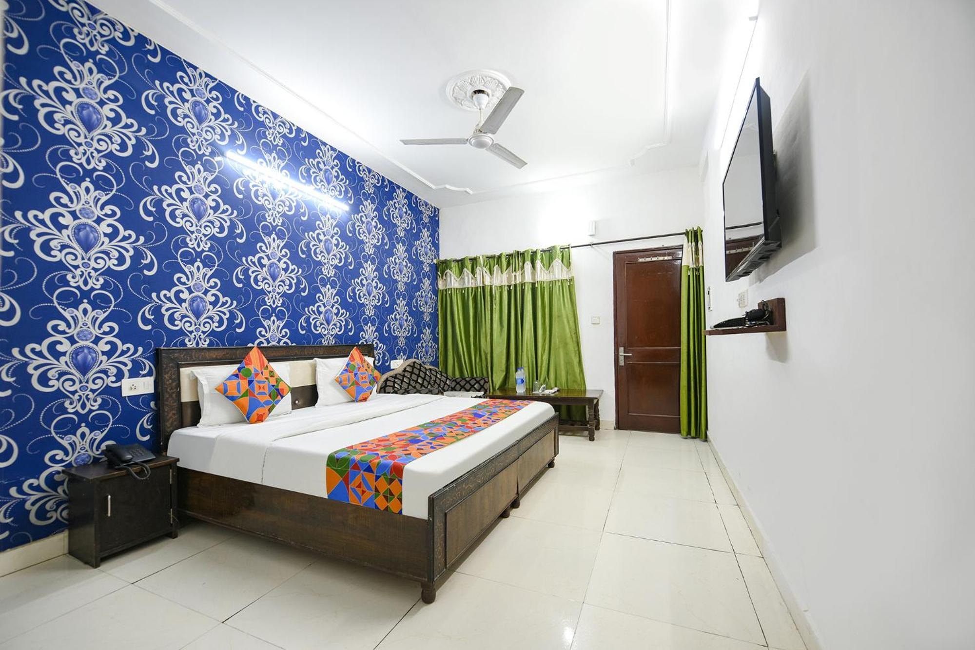 Fabexpress Diamond Sec 45 Hotell Chandīgarh Exteriör bild